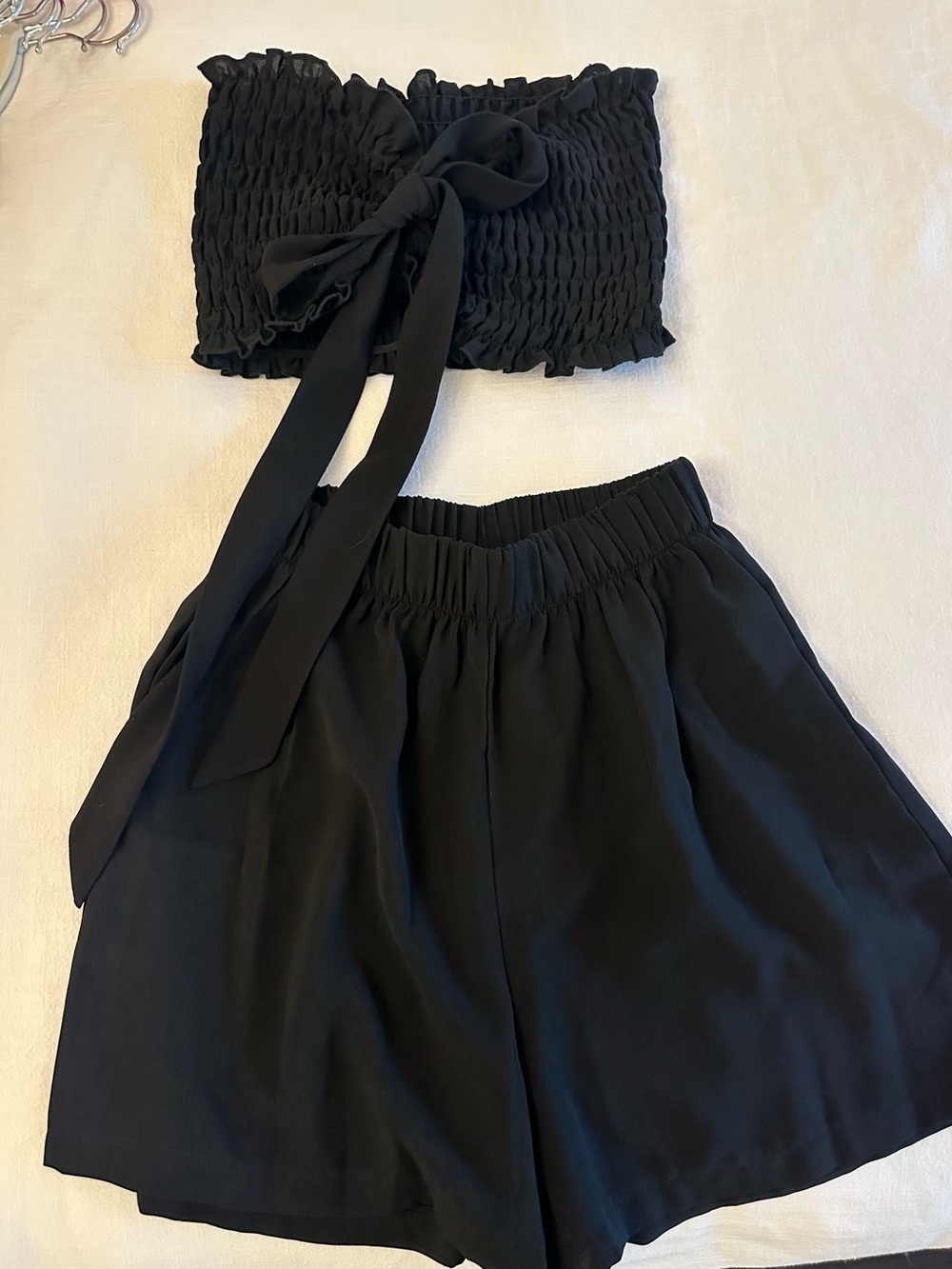 Black Set - removable tie strapless top and elastic waist flowy shorts